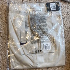 Nike Women's Training Drifit Pant